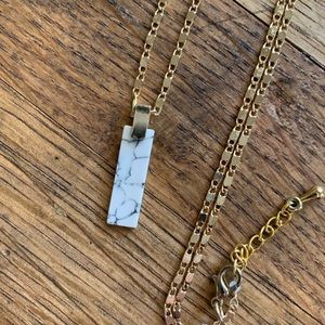 Modern Marble Pendent Necklace